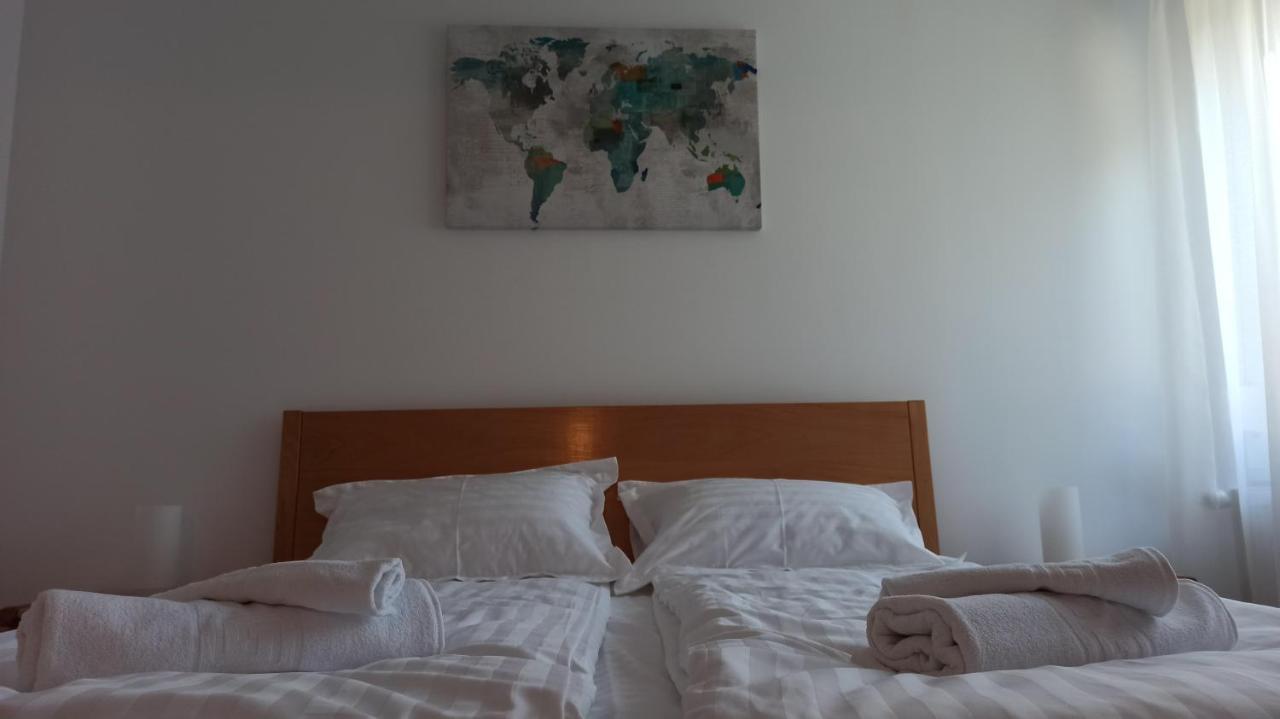 Chrysanthemum Apartman Segesvár Kültér fotó